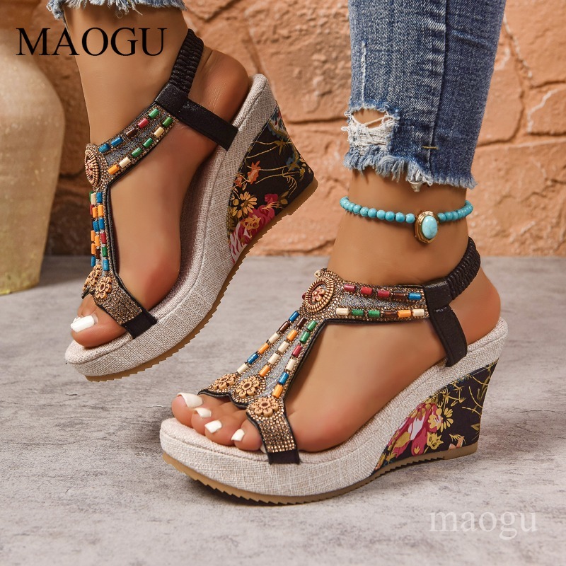 รองเท้าส้นเตารีดประดับลูกปัดลา - Ethnic Modern Fashion บทวิจารณ์และราคา
