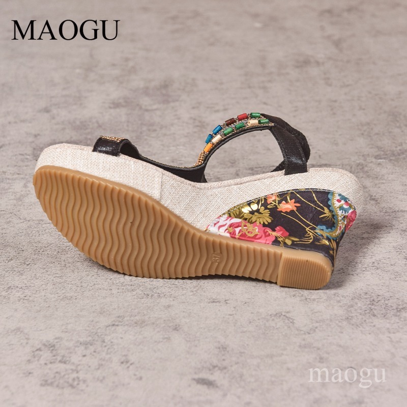 รองเท้าส้นเตารีดประดับลูกปัดลา - Ethnic Modern Fashion บทวิจารณ์และราคา