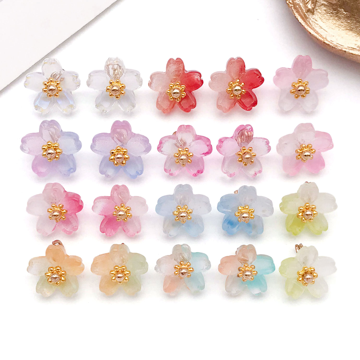 จี้แก้วรูปดอกซากุระสีสันสดใส 1 - Ethnic Modern Fashion บทวิจารณ์และราคา